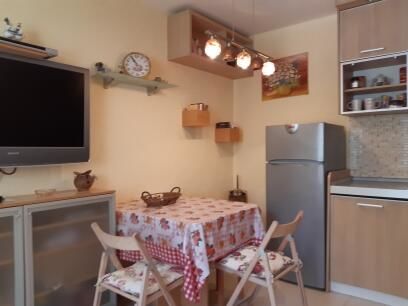 Апартаменты Flat with a homely atmosphere Петровац-13